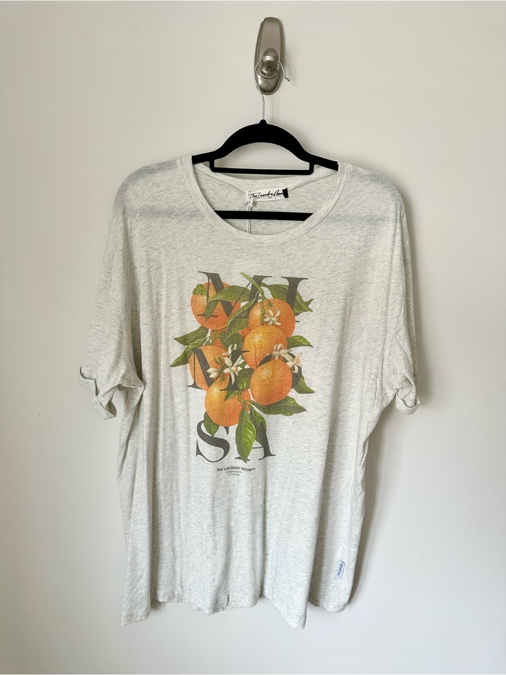NWT The Laundry Room Mimosa Graphic Tee - size L